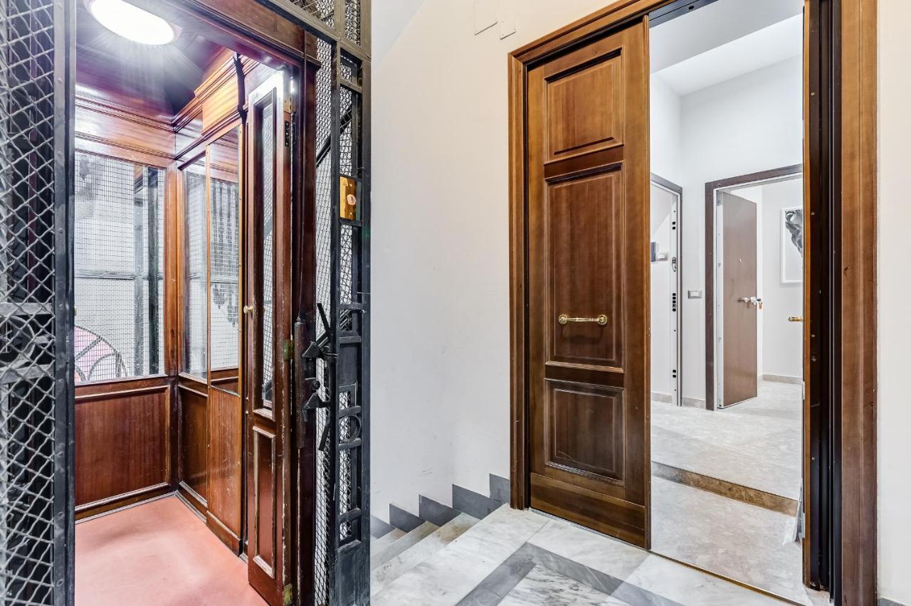 Trevi Fountain - Shabby - Romedreamhome Luaran gambar
