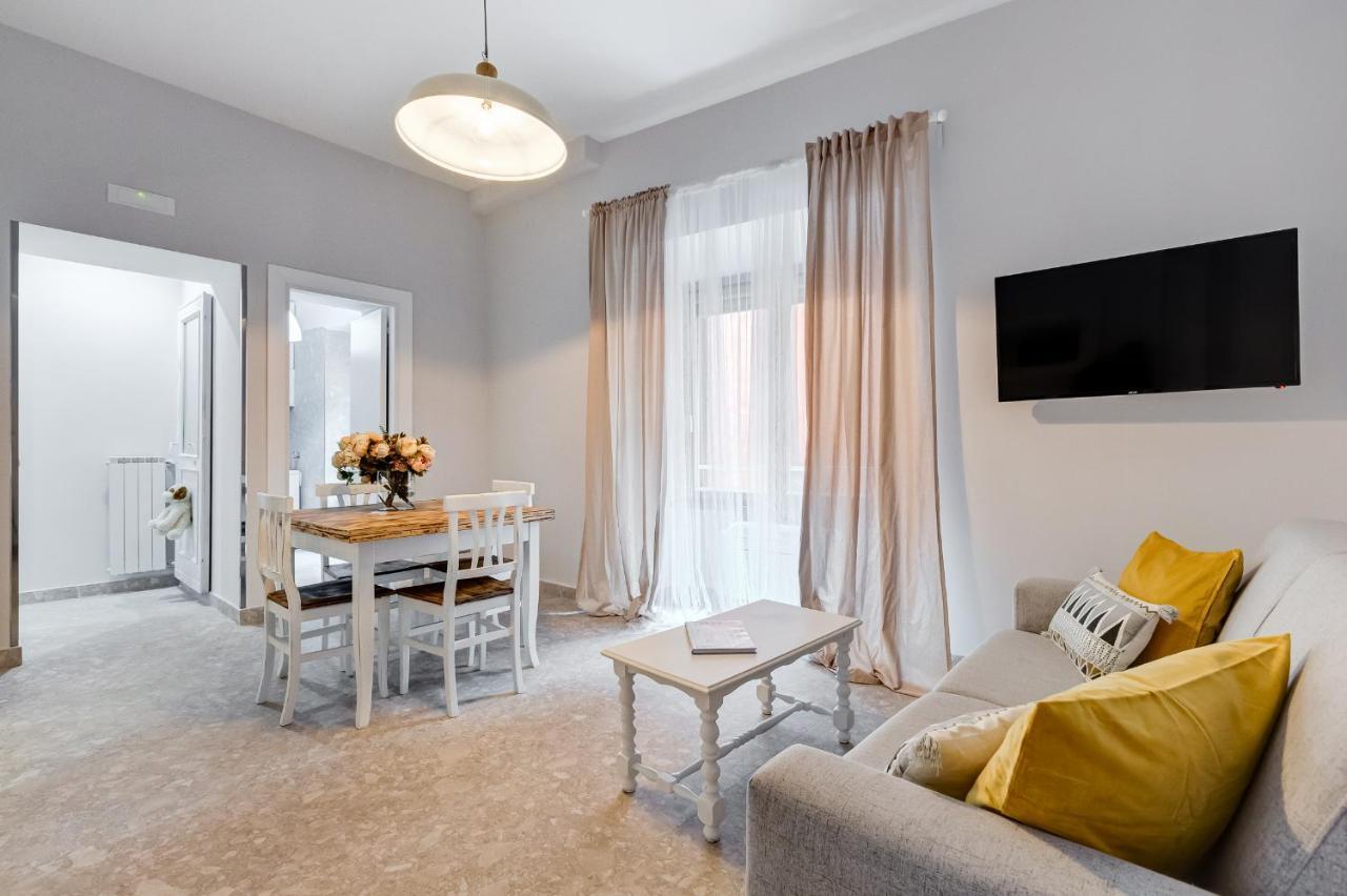 Trevi Fountain - Shabby - Romedreamhome Luaran gambar